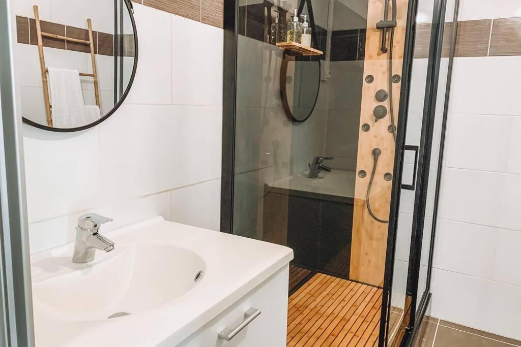 Nuit D'Exception - Loft Avec Jacuzzi Apartment บอร์โด ภายนอก รูปภาพ